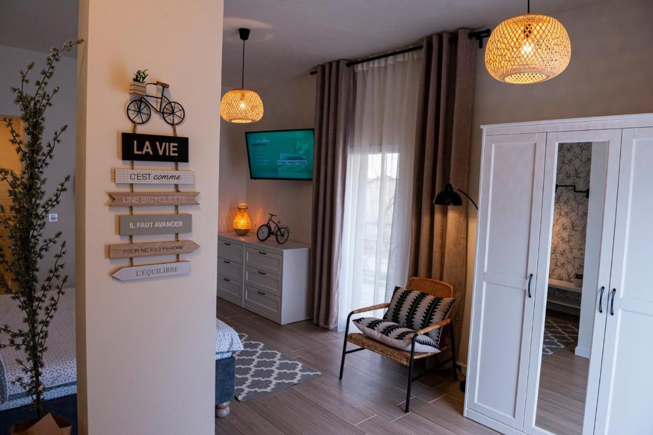 Reghin Guest House Extérieur photo
