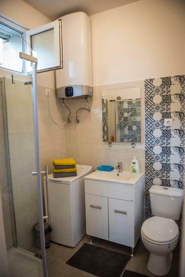 Reghin Guest House Extérieur photo