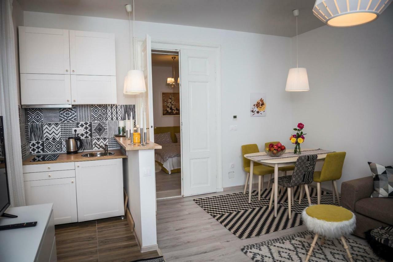 Reghin Guest House Extérieur photo